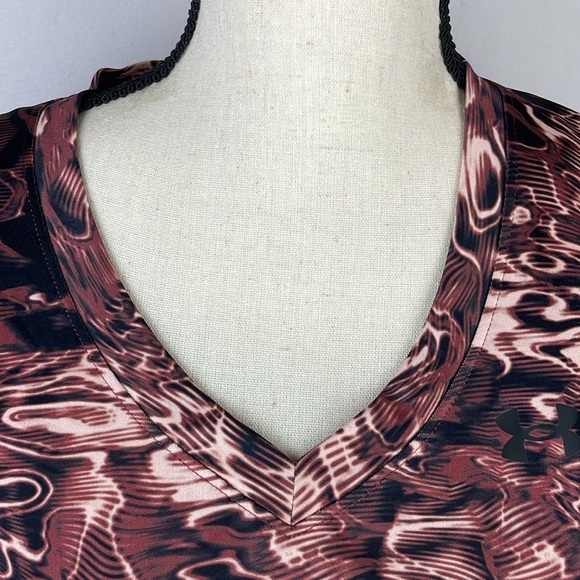 Under Armour Women Velocity Obscura Short Sleeve T Shirt SZ M Loose Fit V-Neck - Picture 10 of 13